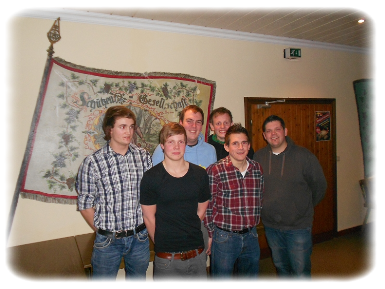 Jungschützenvorstand 2012 Patrick Oestreich, Marvin Hengsbach, Denis Schmitte, Felix Odenthal, Chris Hömberg und Andre Kollek